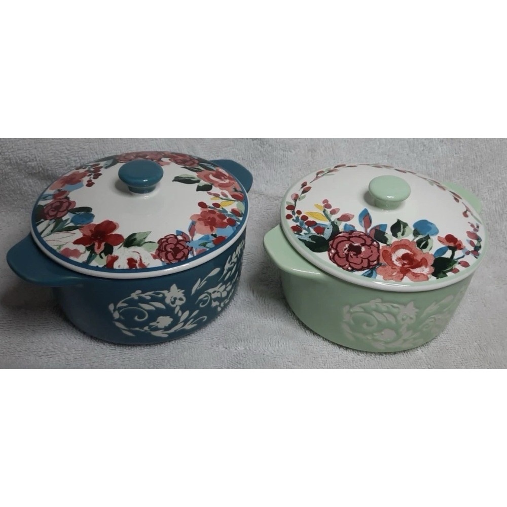 Two‎ Pioneer Woman  PRAIRIE SIGNATURE Mini Ceramic Casseroles with Lids